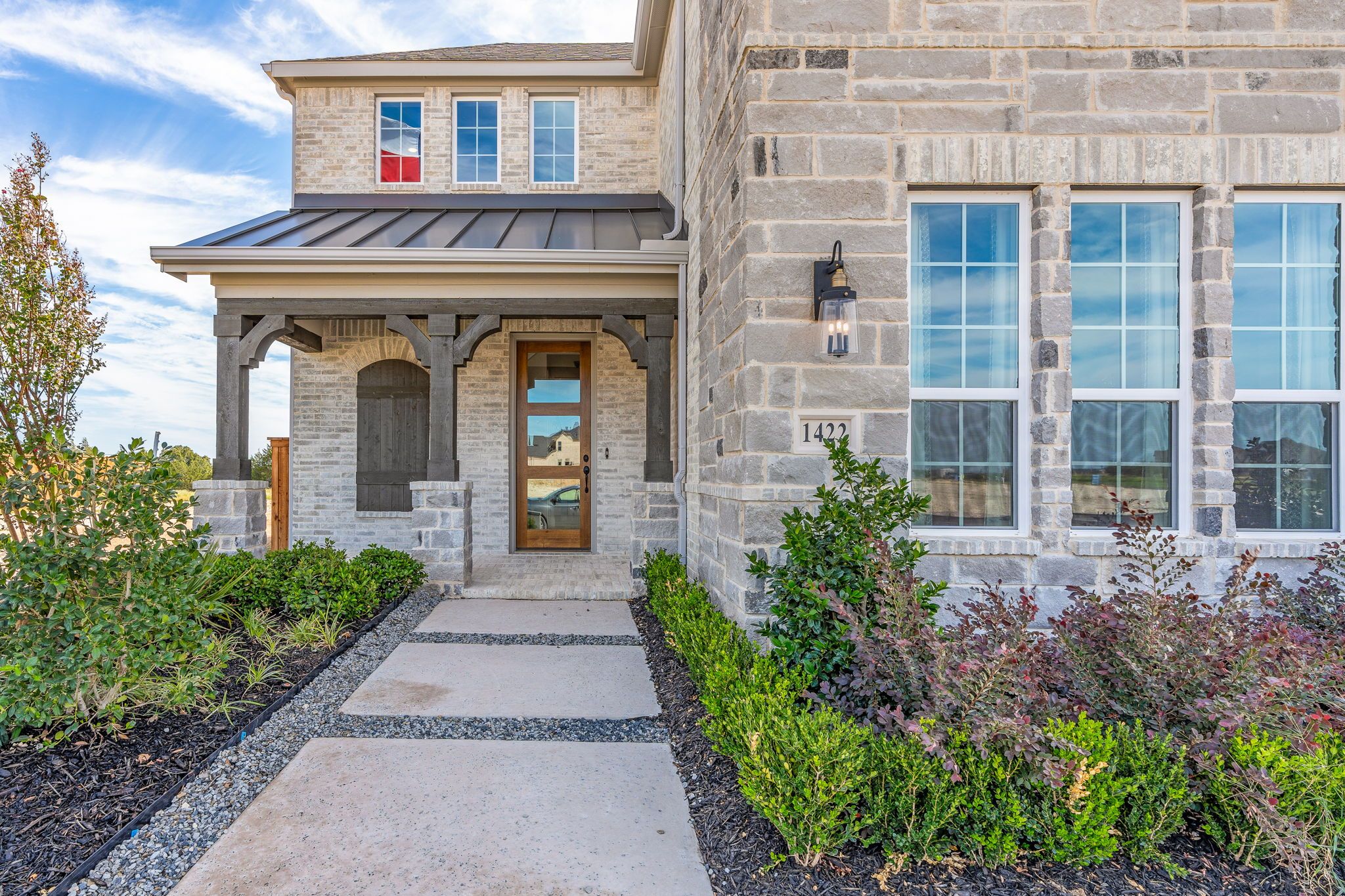 BridgeWater Model Plan 1687 by American Legend Homes