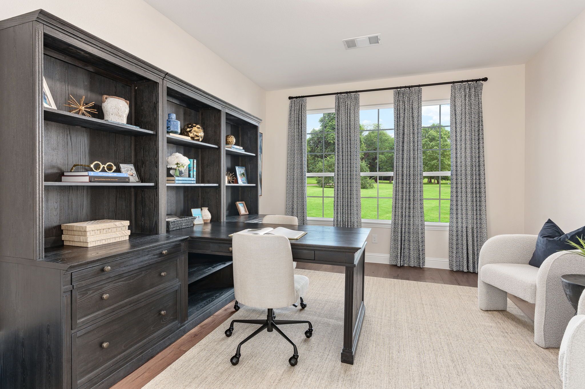 BridgeWater Model Plan 1687 by American Legend Homes