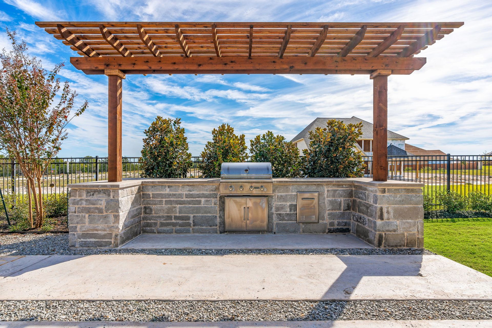 BridgeWater Model Plan 1687 by American Legend Homes