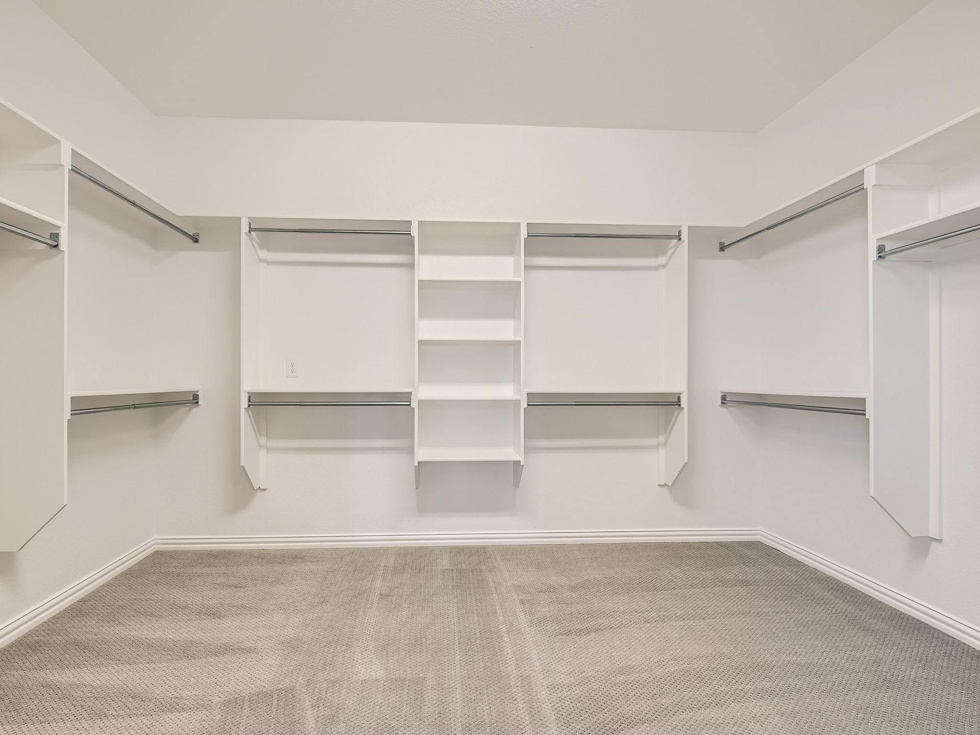 Plan 1533 Main Closet Representative Photo by American Legend Homes
