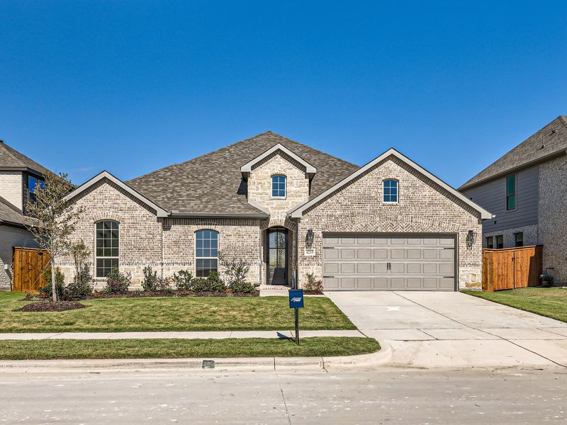 Plan 1683 by American Legend Homes in Dallas TX