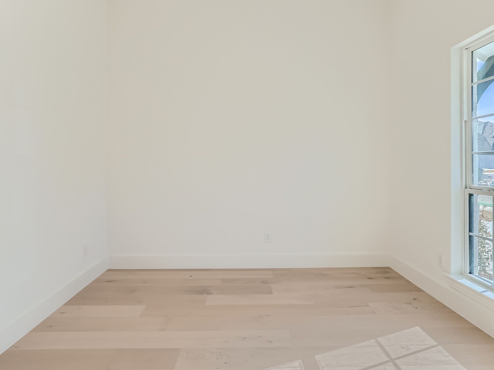 Plan 1629 Bedroom Representative Image