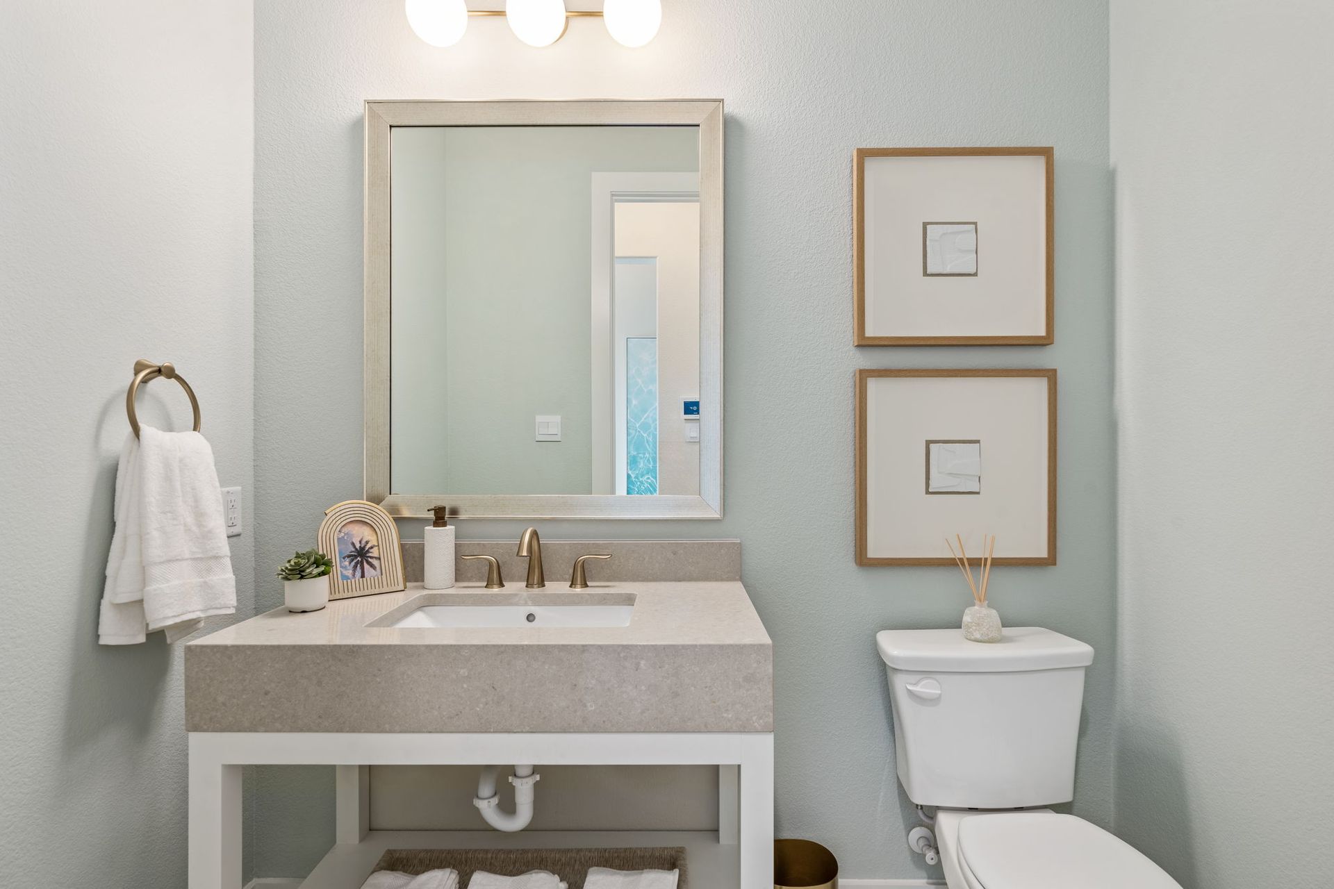 Plan 1640 Powder Bath Representative Photo by American Legend Homes