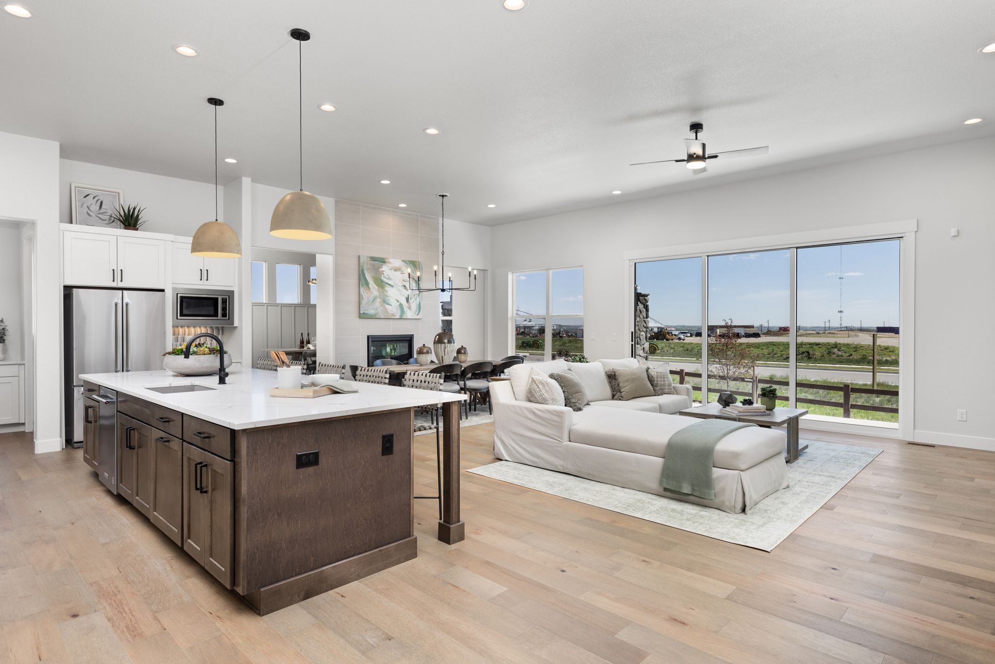 RainDance Festival 60s Model Kitchen/Living