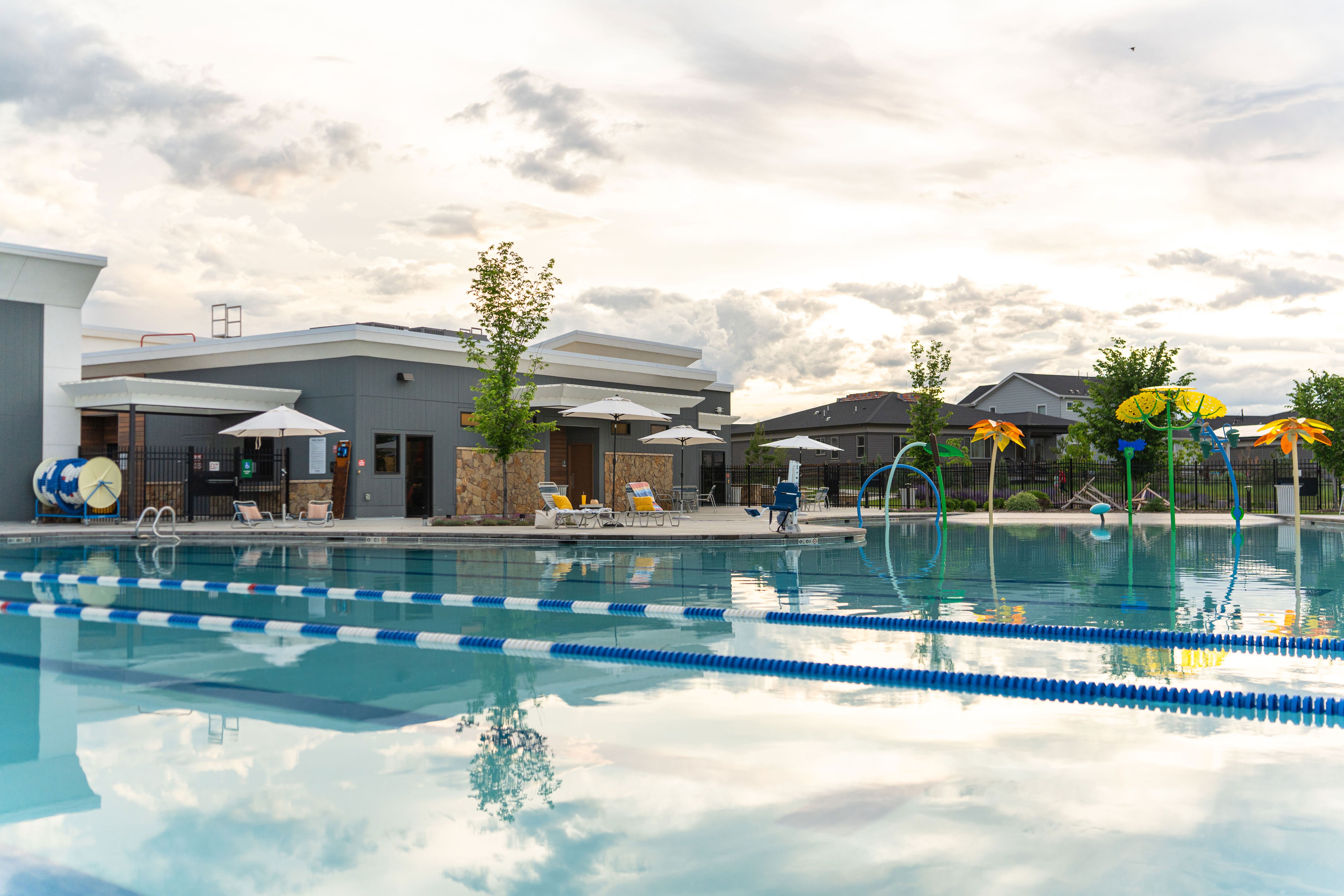 Barefoot Lakes community pool