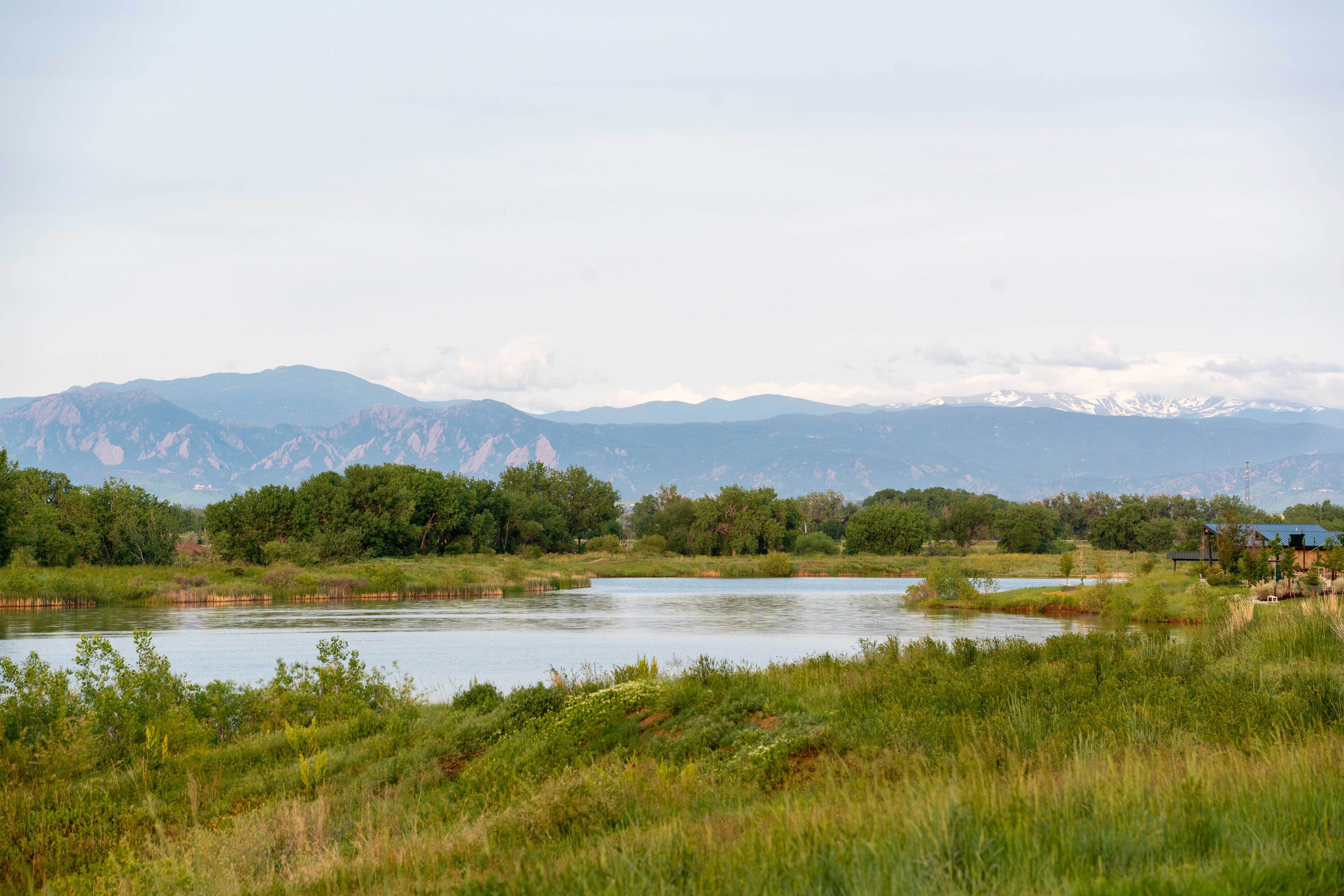 Barefoot Lakes views of the mountains