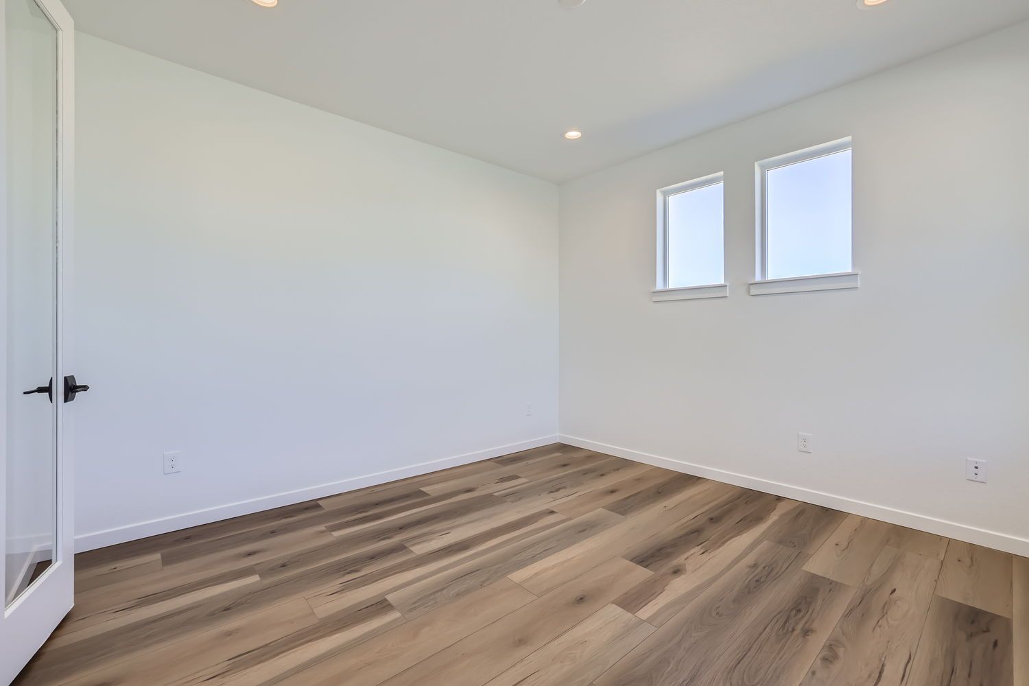 Plan C426 Home Office Representative Photo