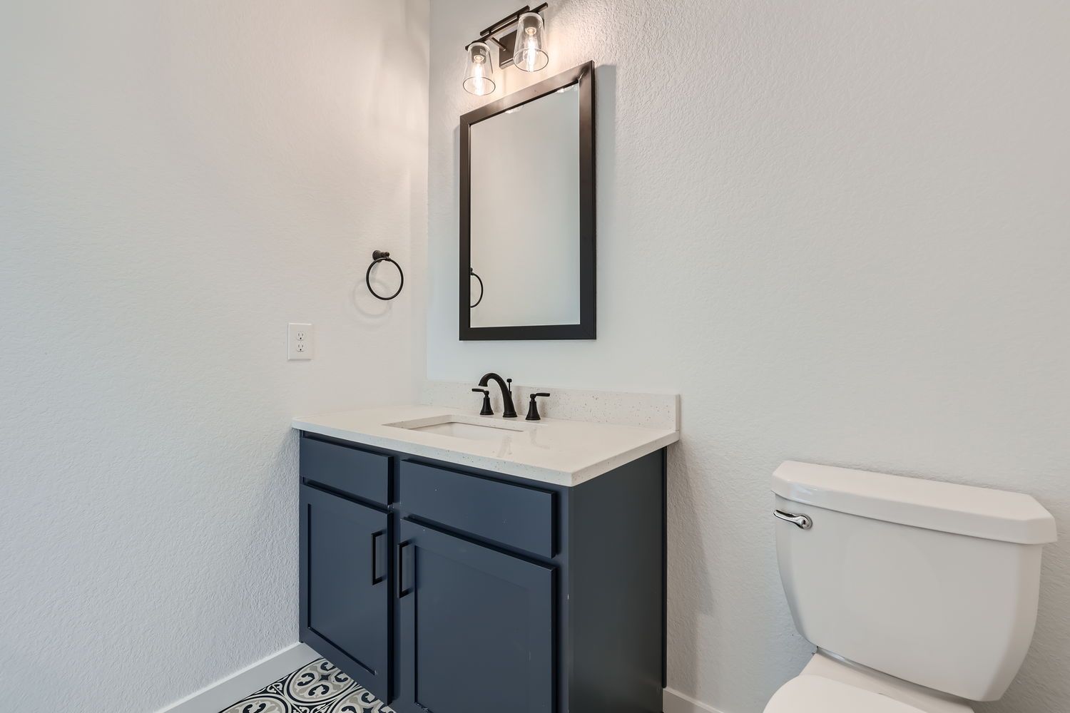 Plan C426 Powder Bath Representative Photo