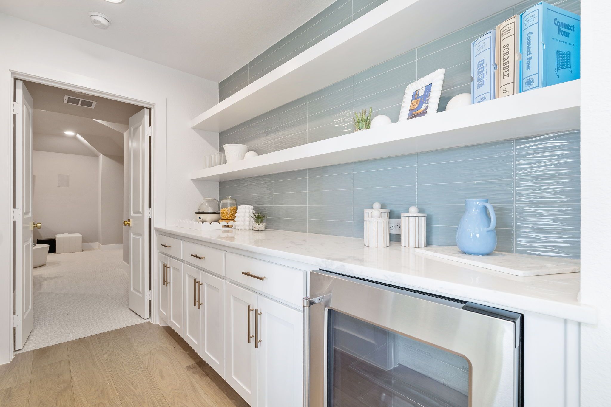 Plan 1456 Ventana American Legend Homes' Model Dry Bar