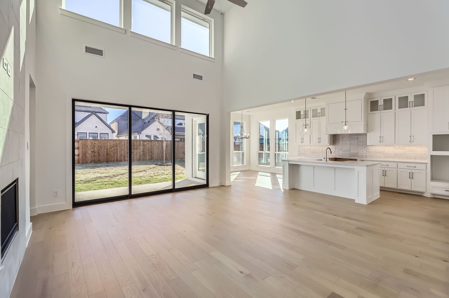 Plan 609 Living/Kitchen Representative Photo