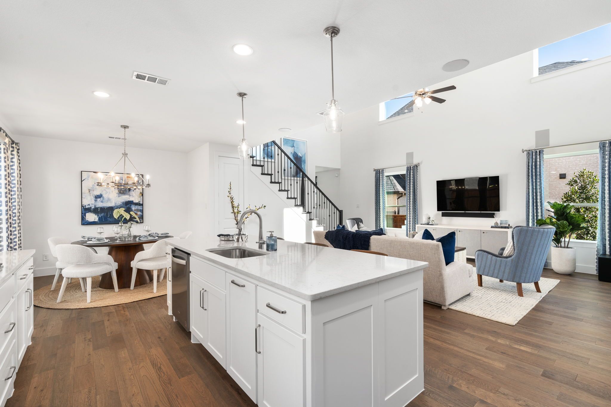 Hillstead Model Plan 1475 Kitchen/Dining/Living