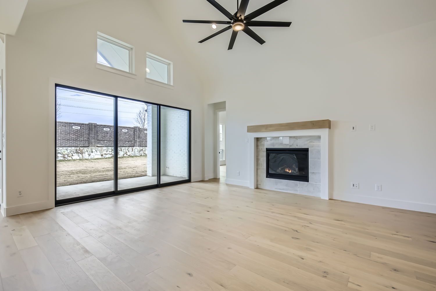 Plan 1623 Living Area Representative Photo
