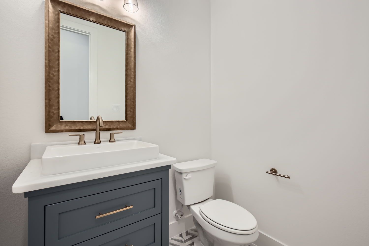 Plan 1623 Powder Bath Representative Photo