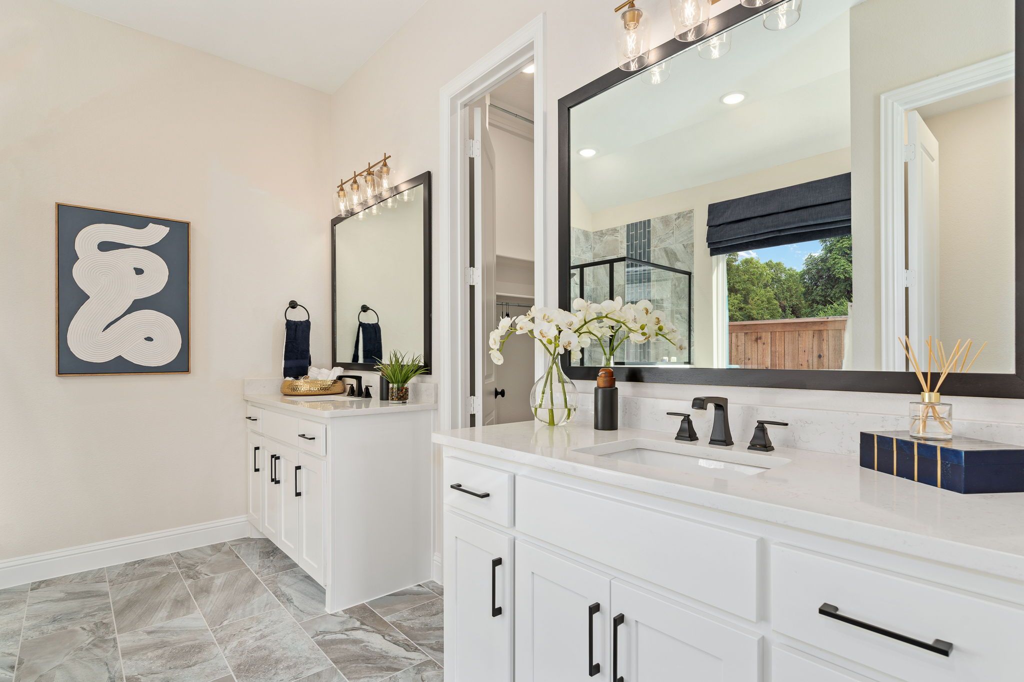 Plan 1687 Main Bathroom Representative Photo