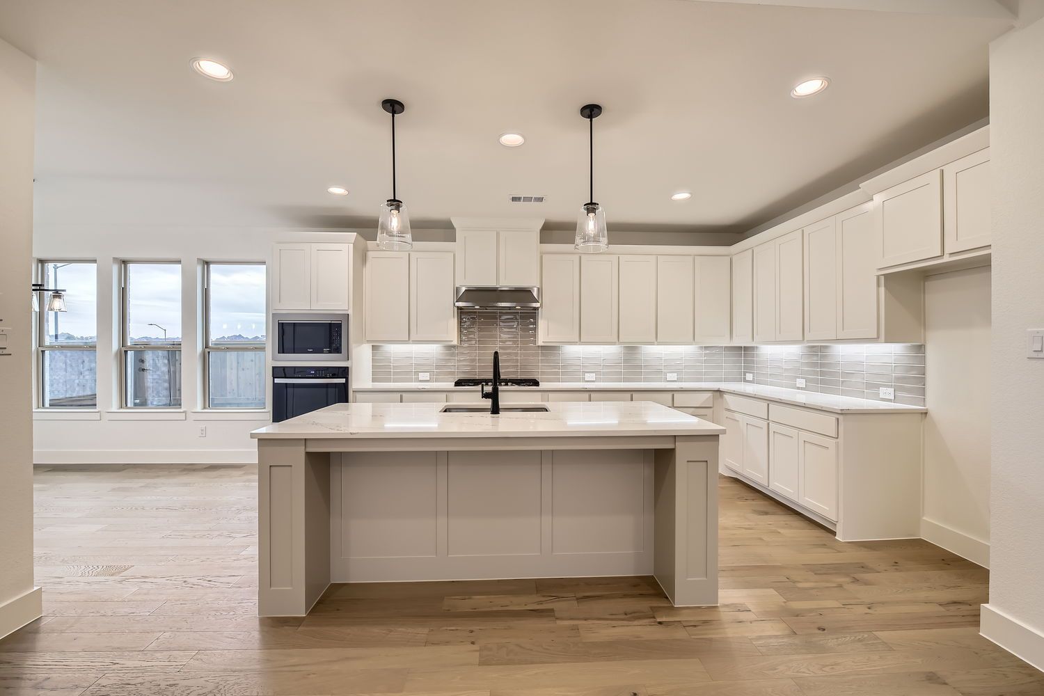 Plan 1452 Kitchen Representative Photo