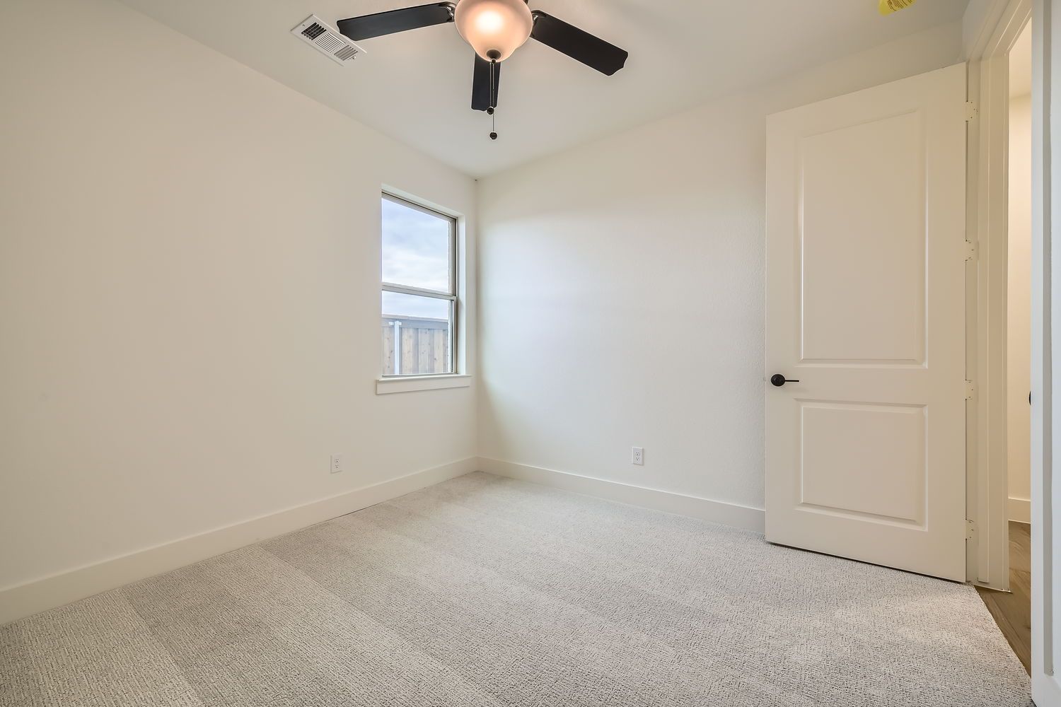 Plan 1452 Bedroom Representative Photo