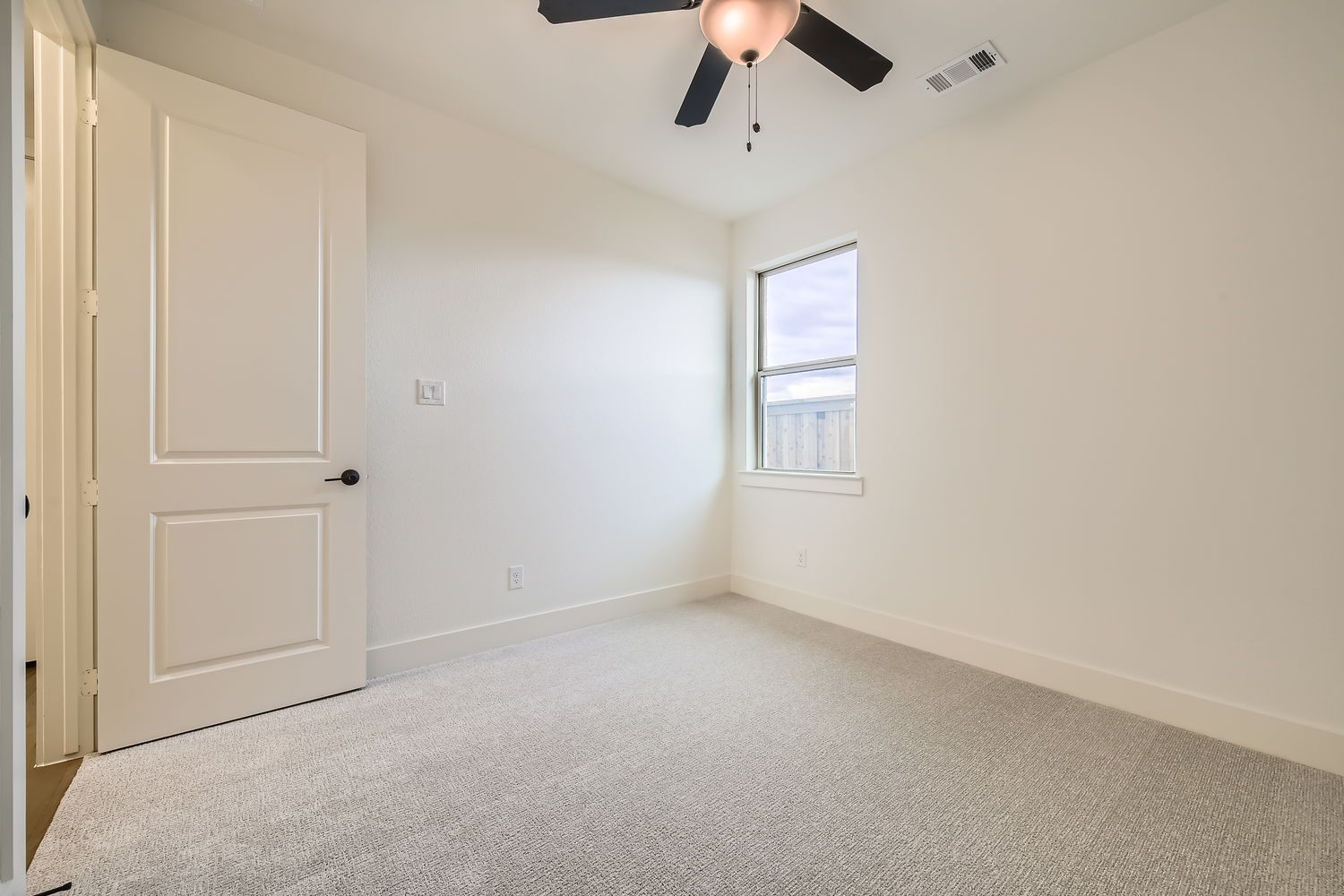 Plan 1452 Bedroom Representative Photo