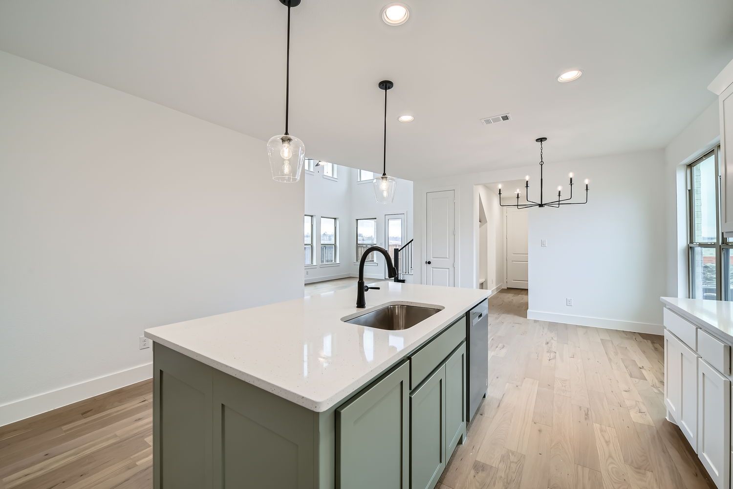 Plan 1455 Kitchen Representative Photo