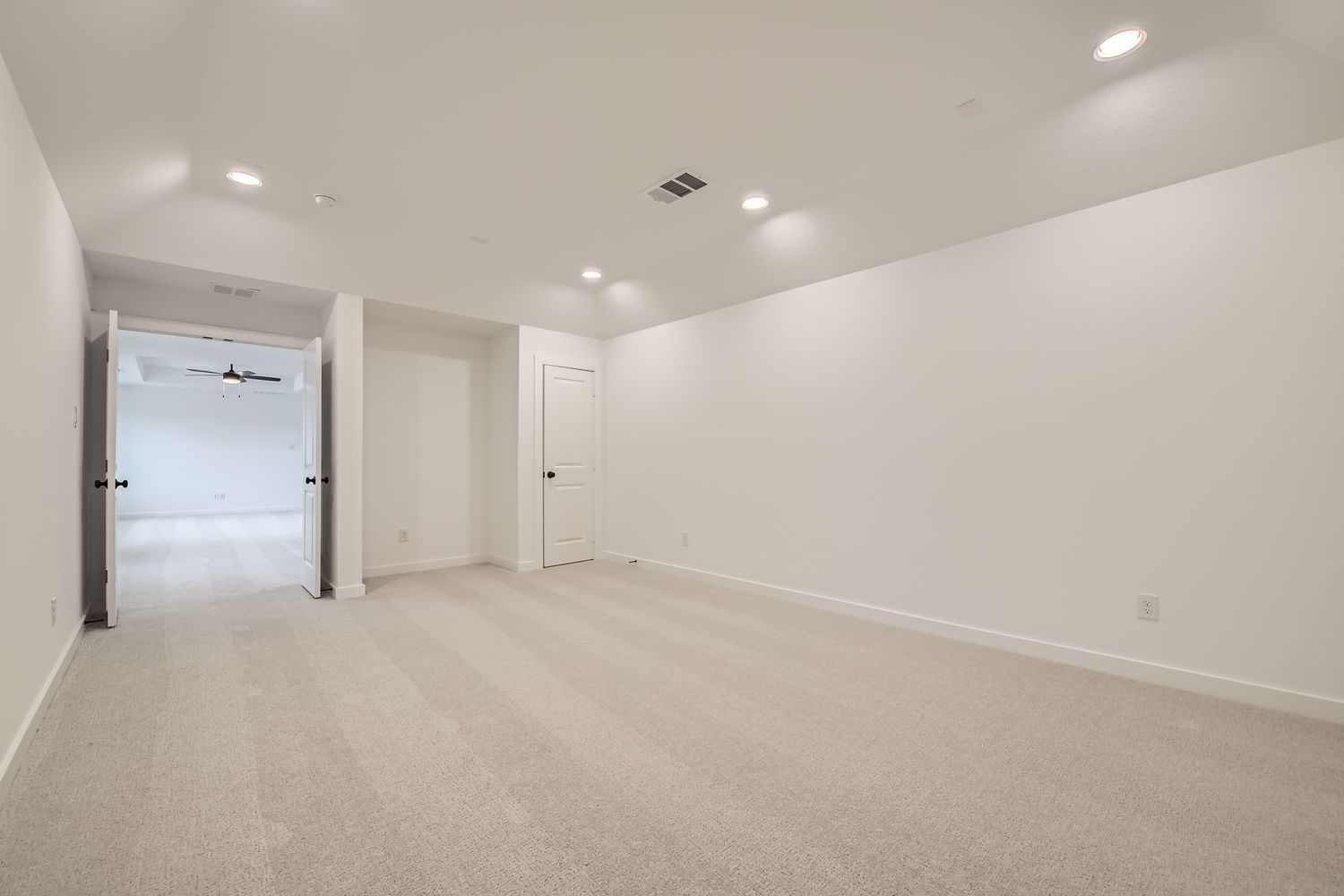 Plan 1455 Media Room Representative Photo