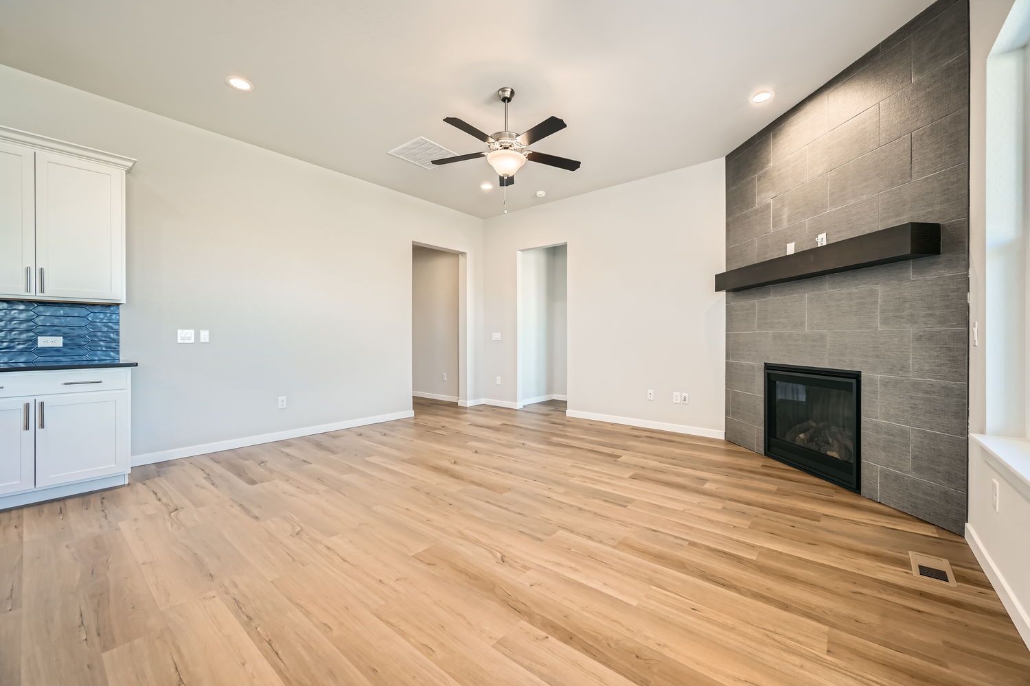 Plan C418 Living Area Representative Photo