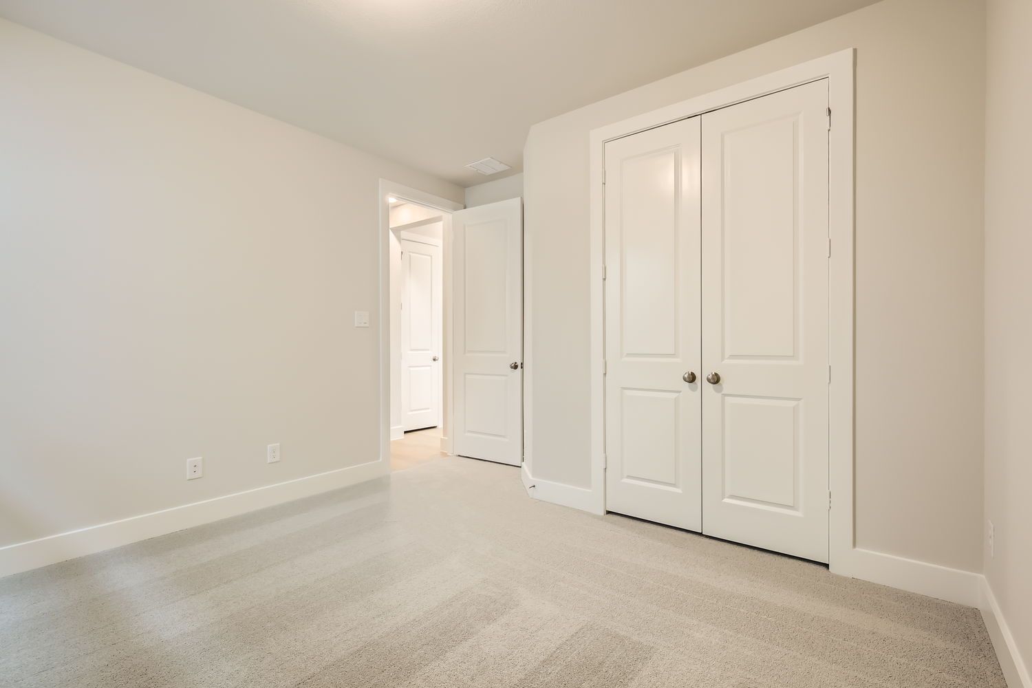 Plan 1473 Bedroom Representative Photo