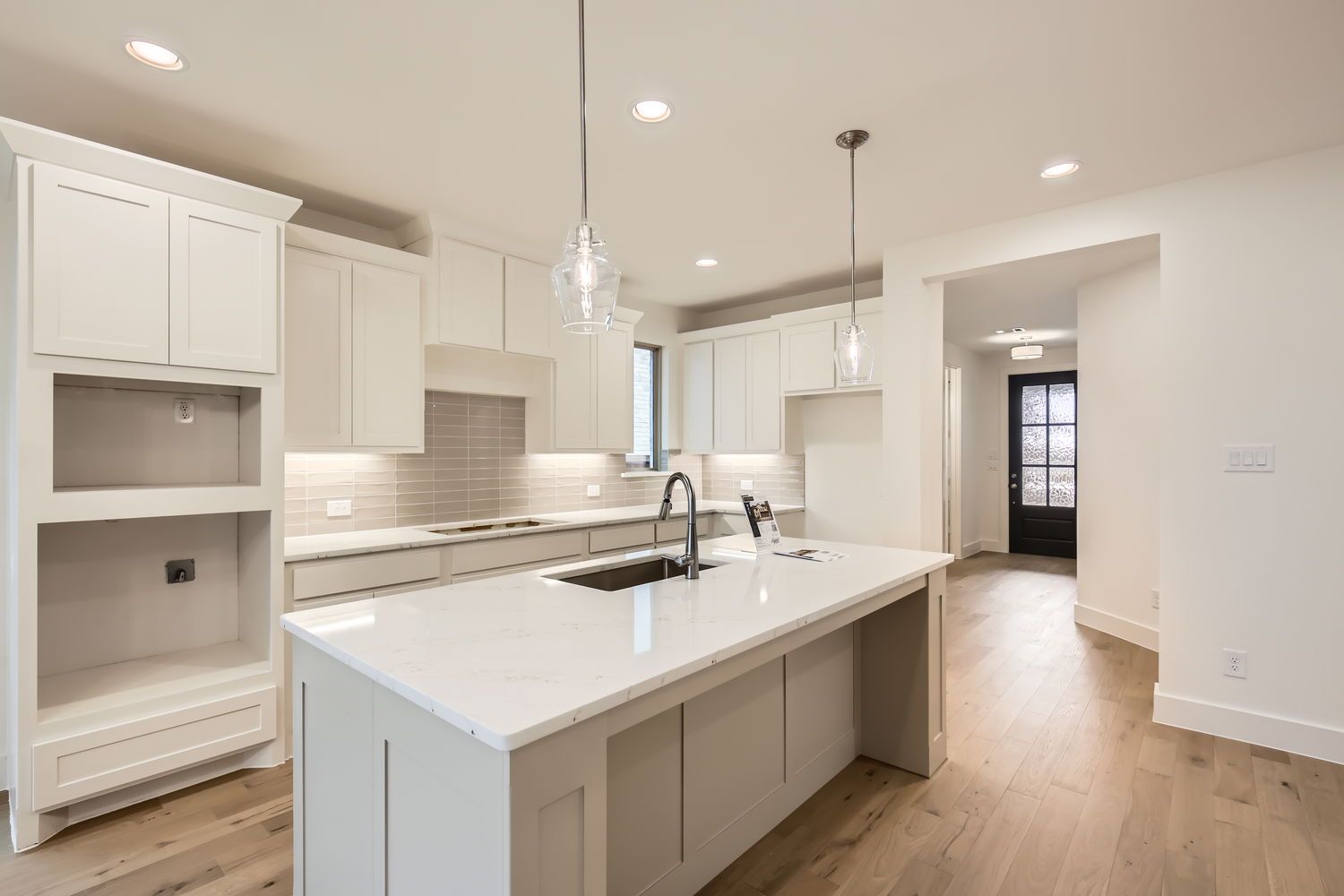 Plan 1476 Kitchen Representative Photo