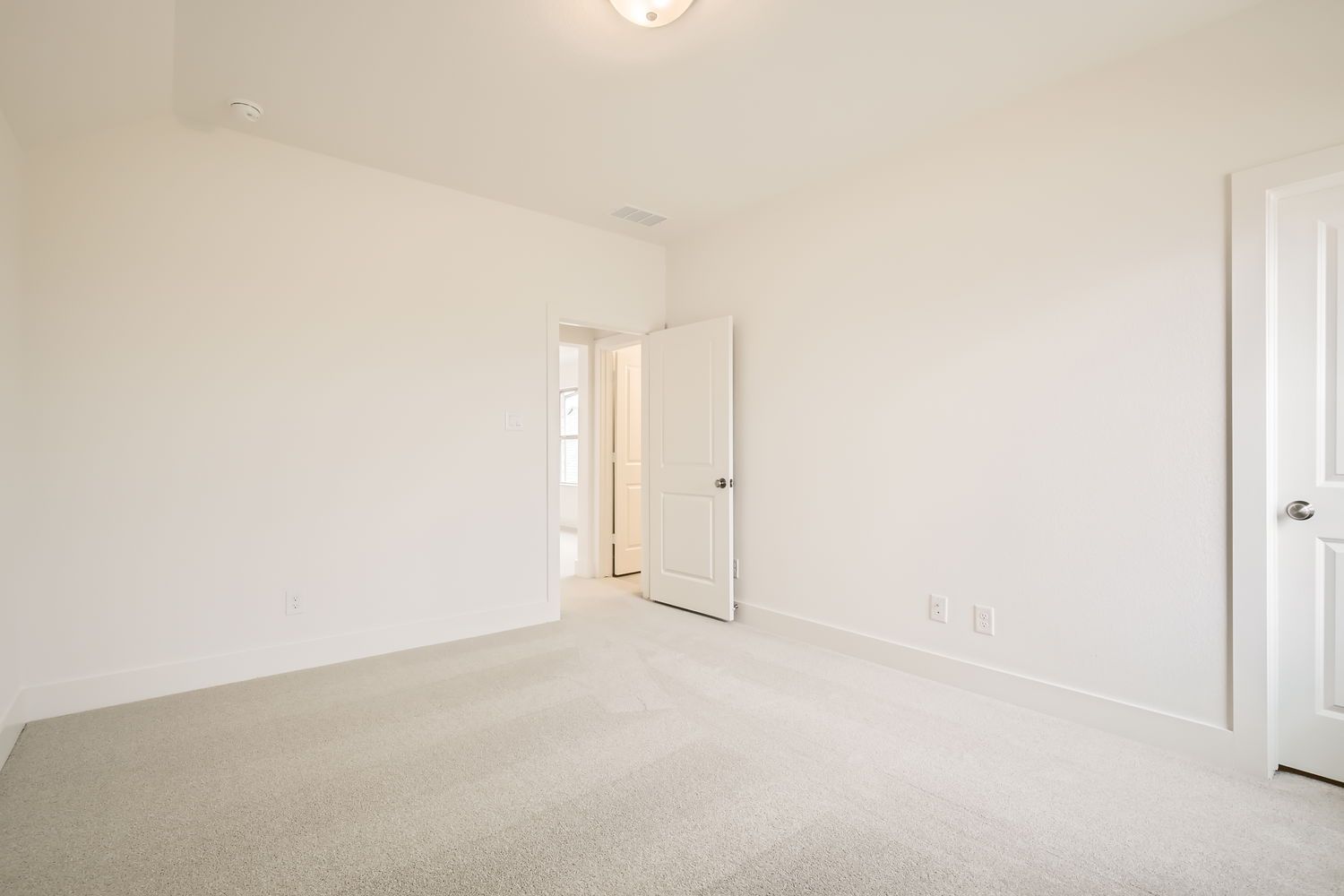Plan 1476 Bedroom Representative Photo