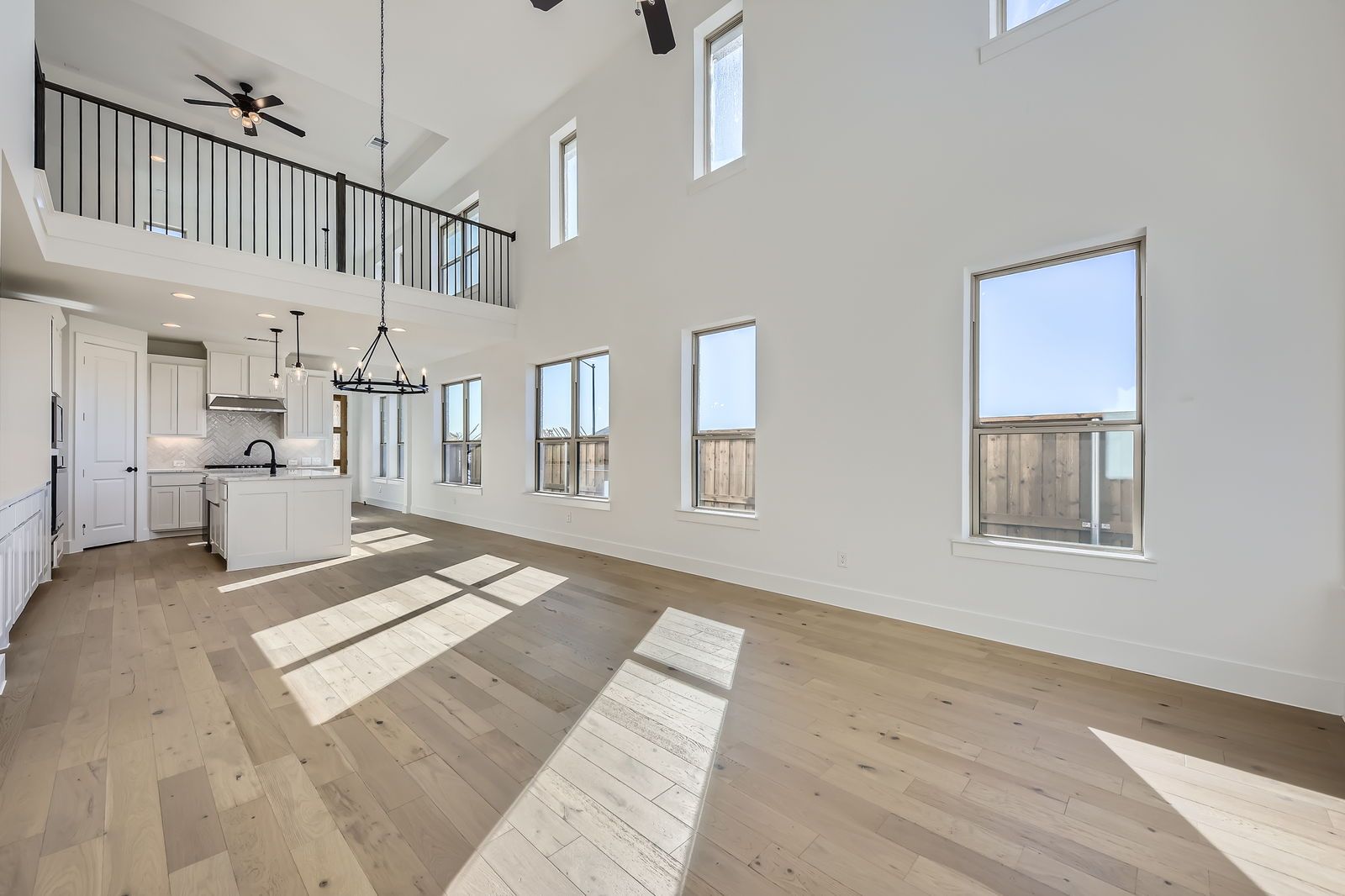 Plan 1453 Living Room/Kitchen Representative