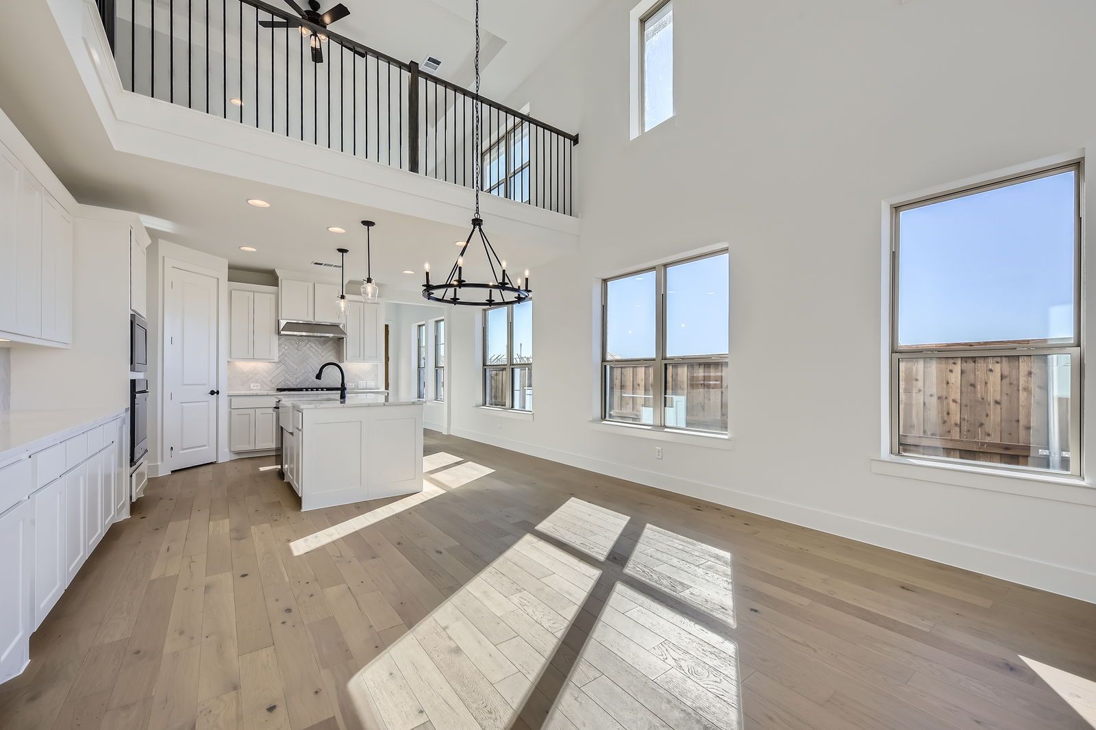 Plan 1453 Living Room/Kitchen Representative