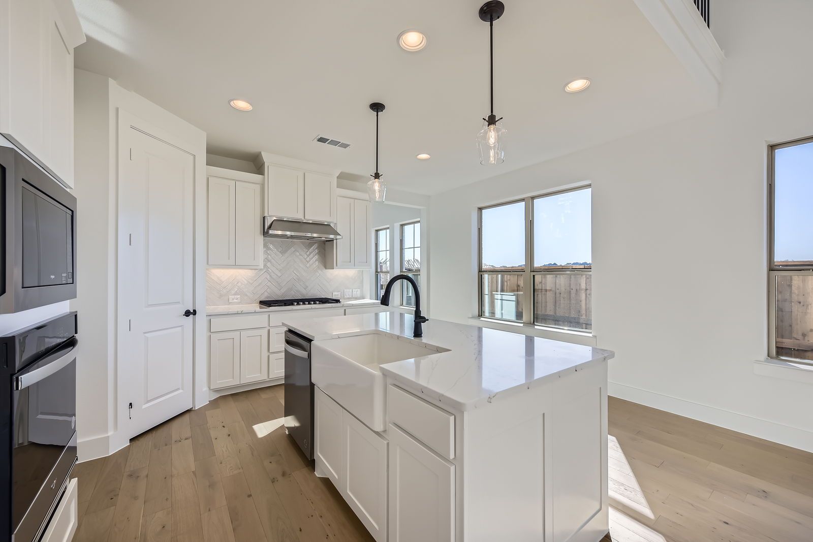 Plan 1453 Kitchen Representative