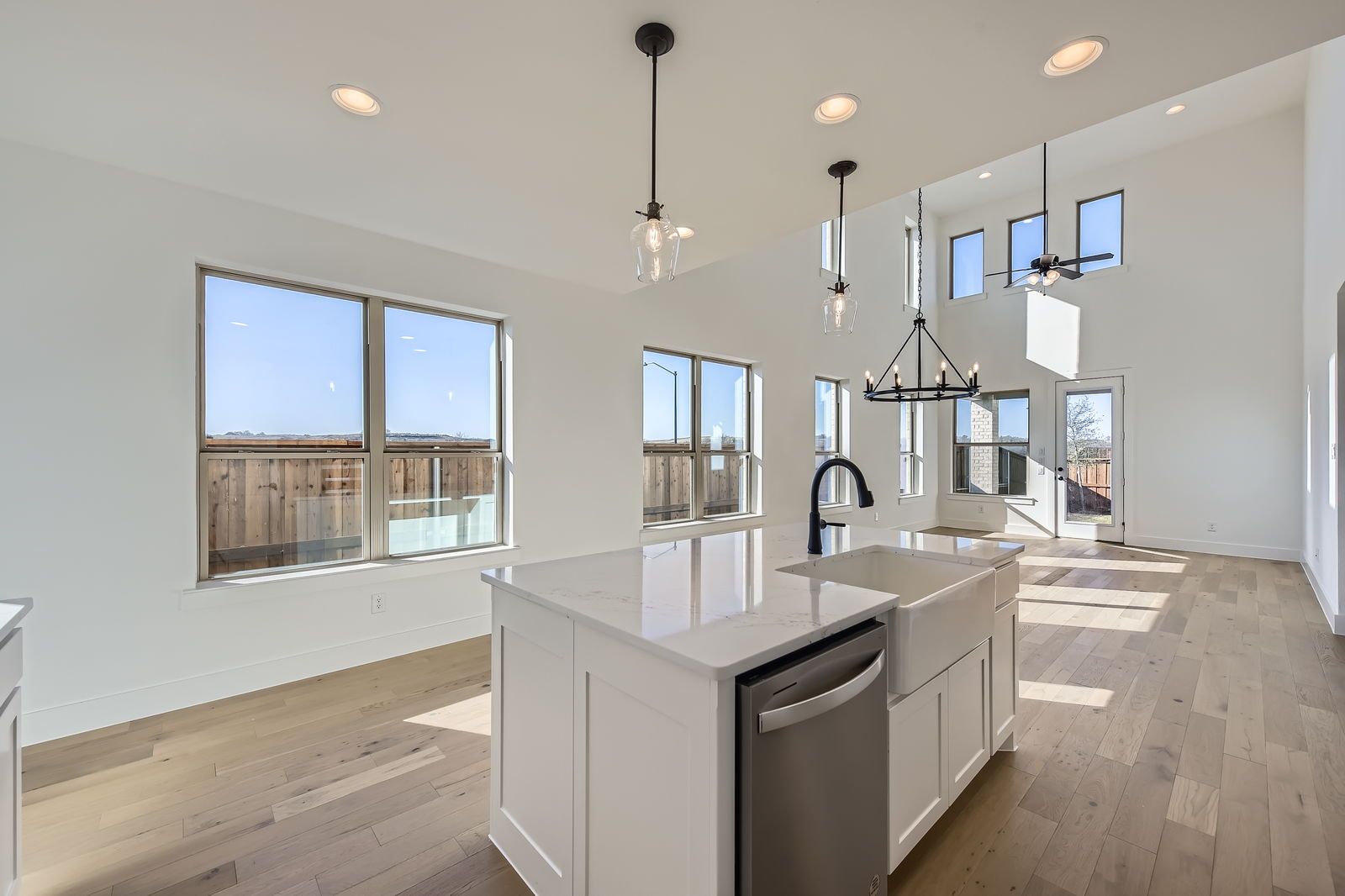 Plan 1453 Living Room/Kitchen Representative