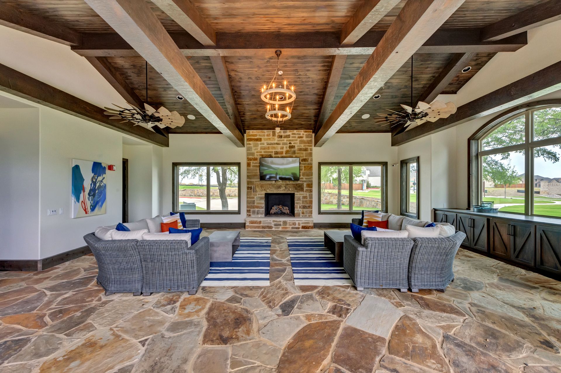 Mustang Lakes - Amenity Center - Meeting Room