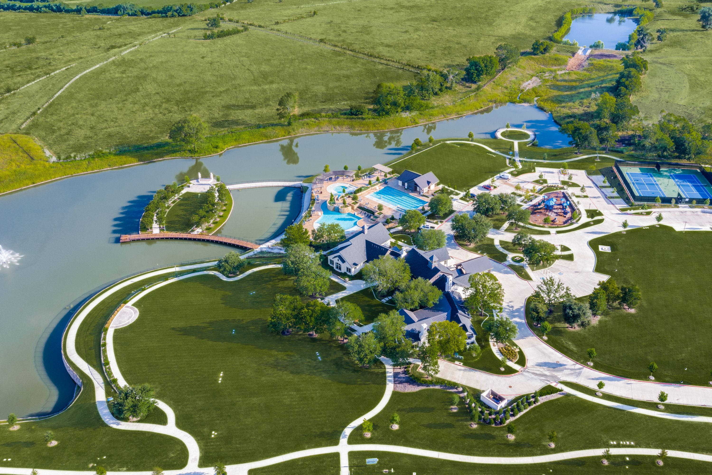 Mustang Lakes - amenity aerial photo