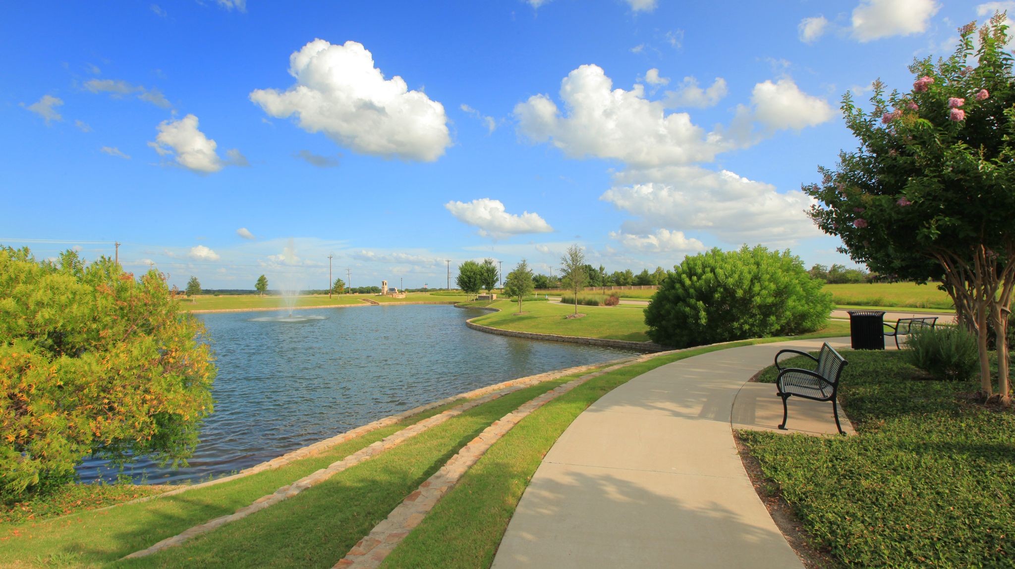 Mustang Lakes - pond with walking trail