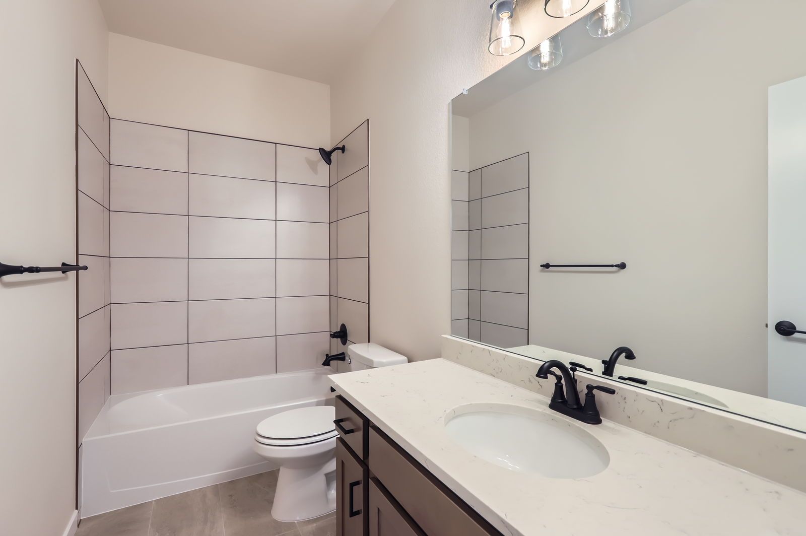 Plan V430 Secondary Bathroom Representative Photo