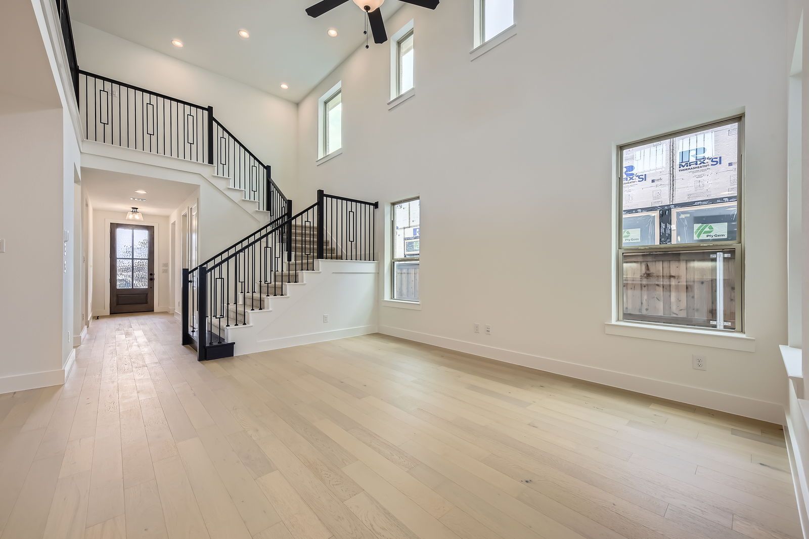 Plan 1457 Living Room Representative Photo