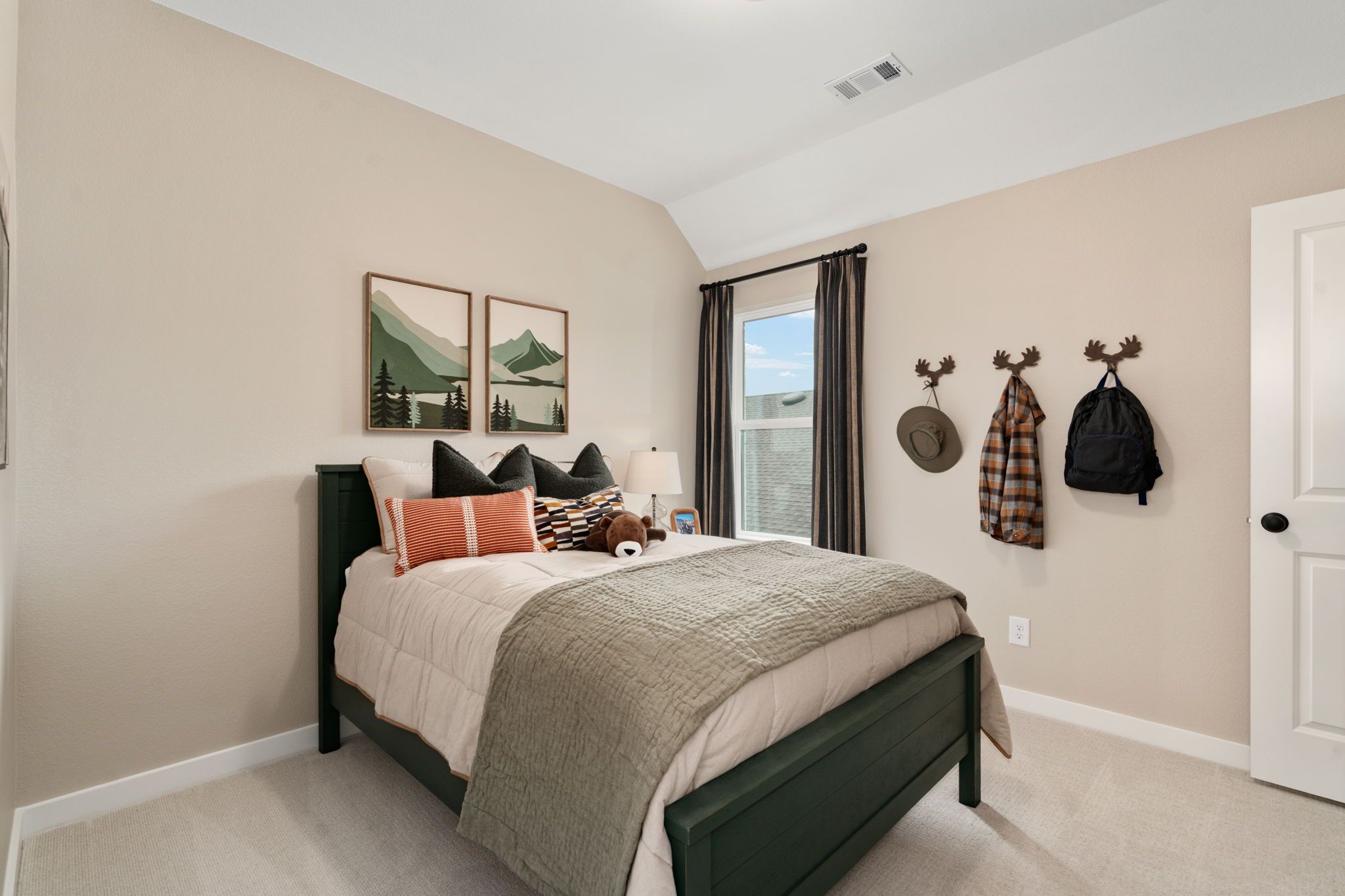 Plan 1565 Bedroom Representative Photo