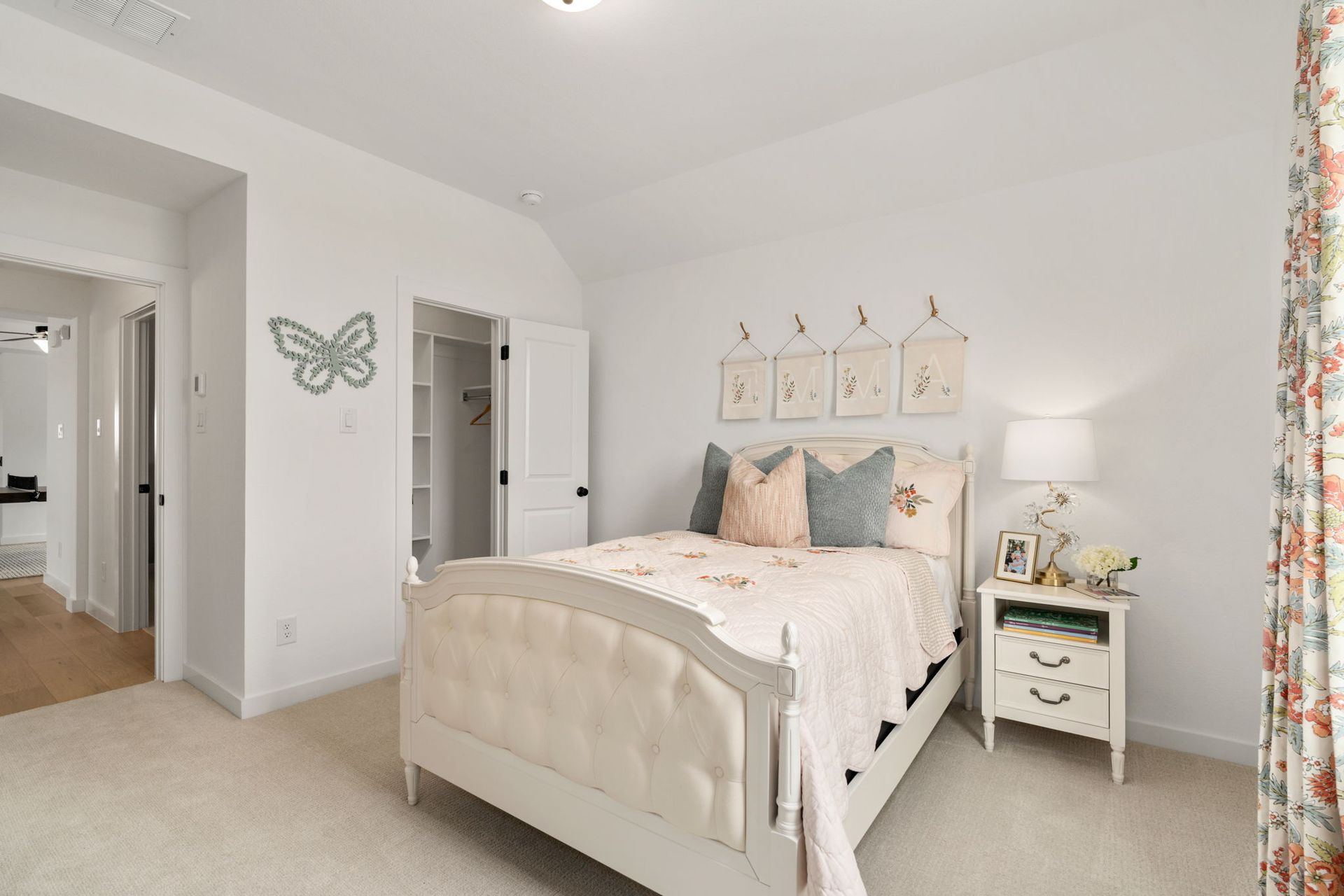 Plan 1565 Bedroom Representative Photo