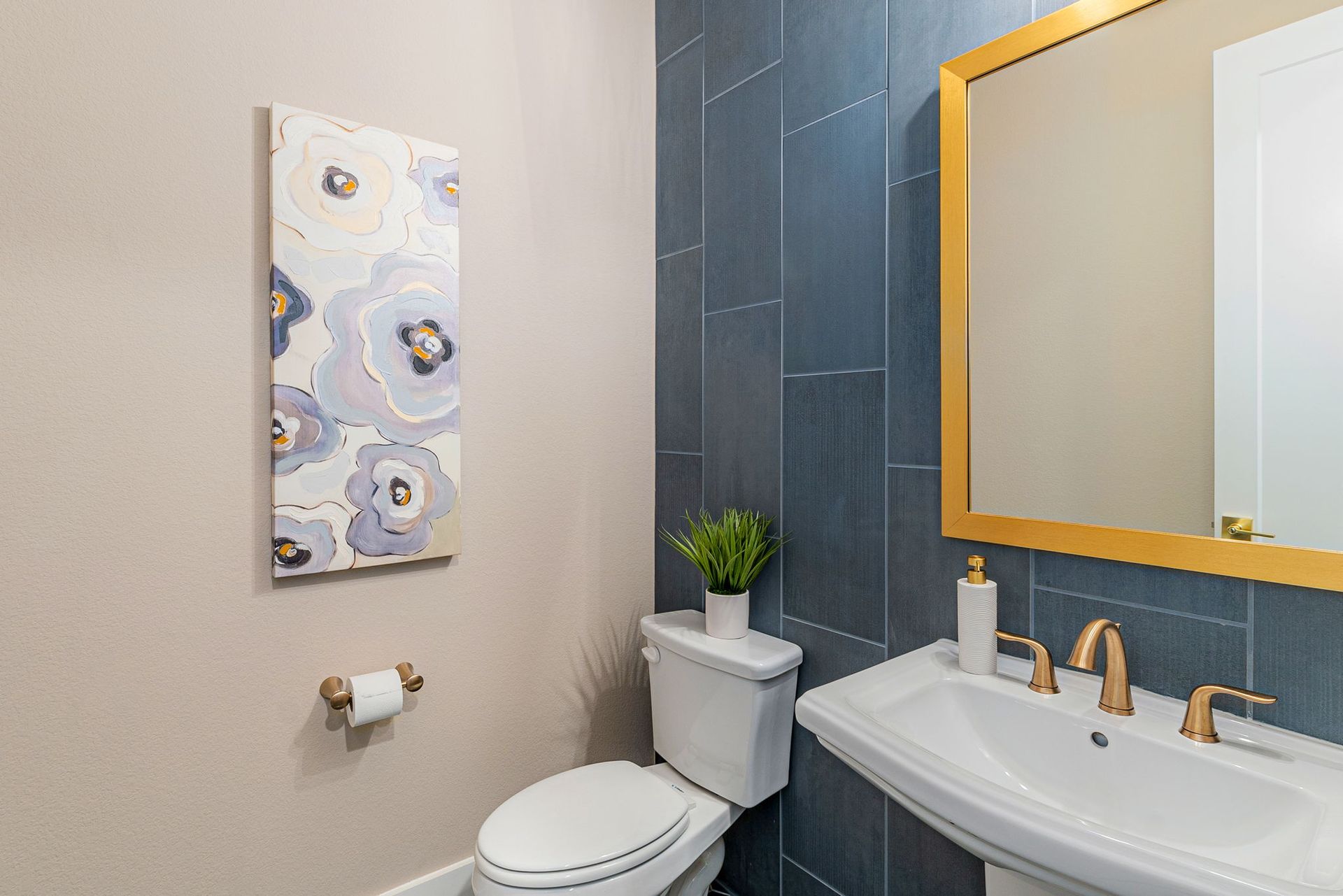 American Legend Homes 60' model in Wellington - Powder Bath