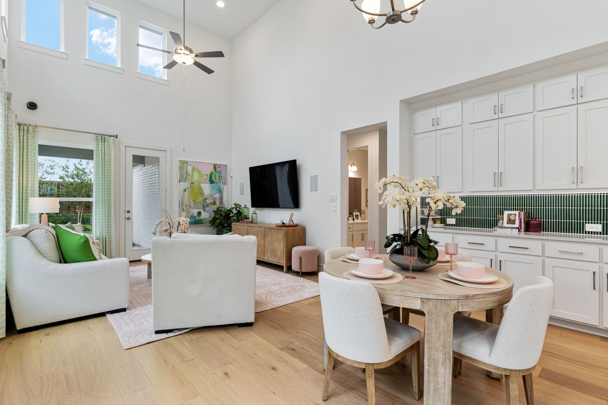 American Legend Homes' 40' model in Wellington - Living Area