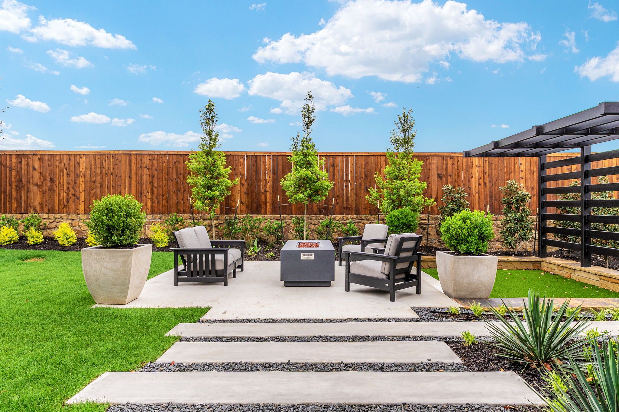 American Legend Homes 50' model in Wellington - Outdoor Living Area