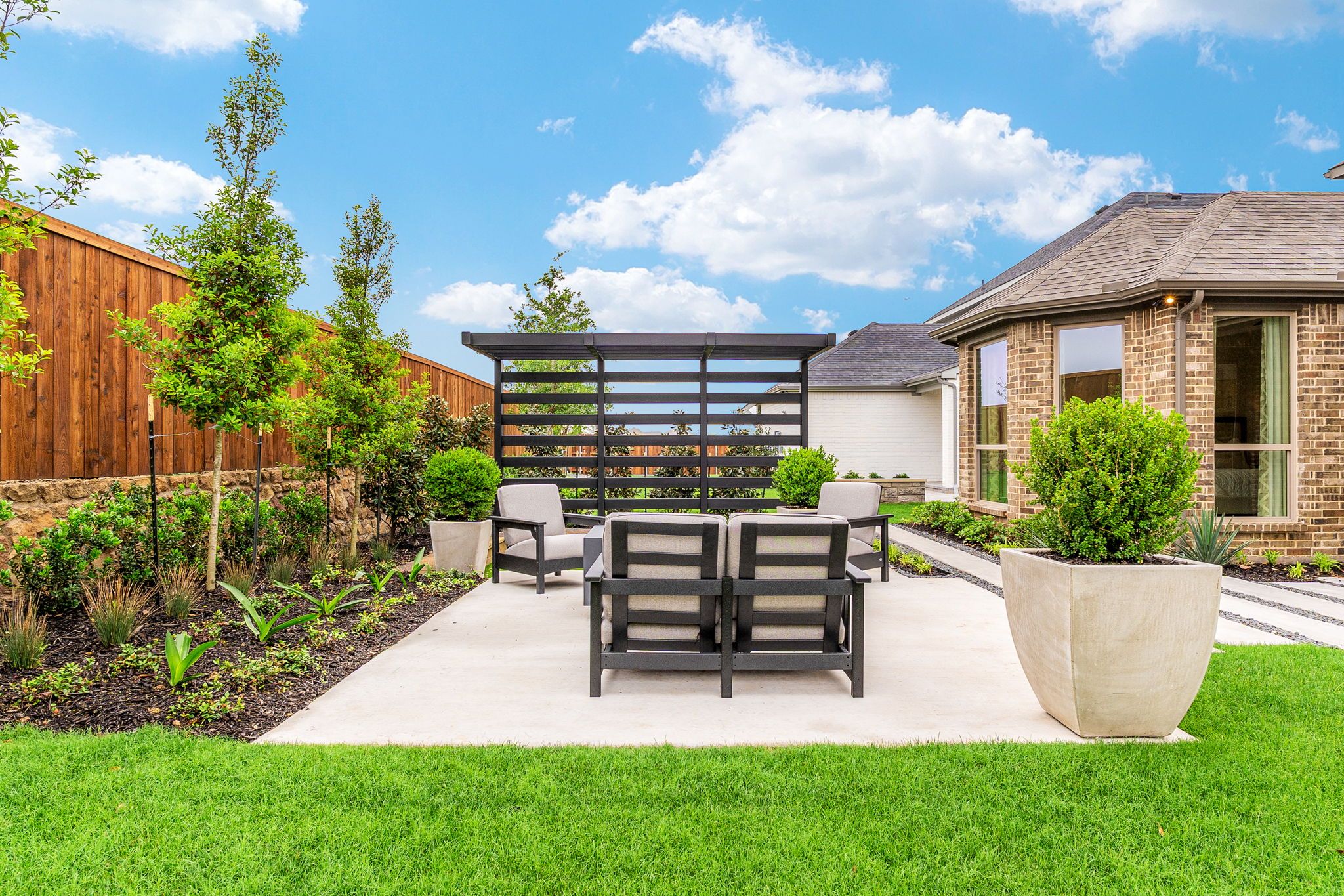 American Legend Homes 50' model in Wellington - Outdoor Living