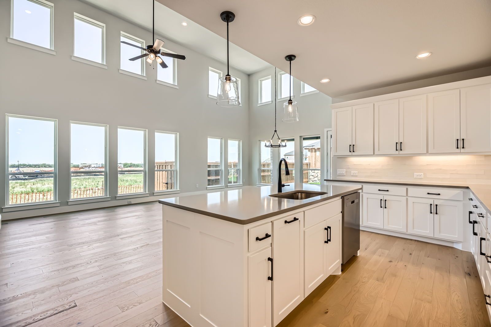 2620 Hardwood Drive kitchen/living room/dining room