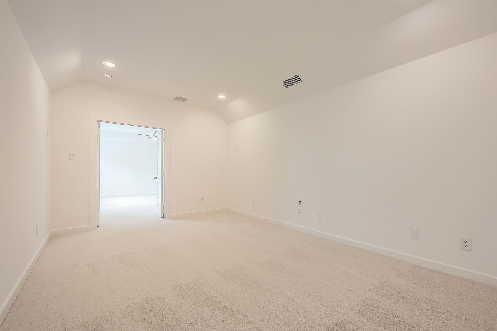 Plan 1563 Media Room Representative Photo