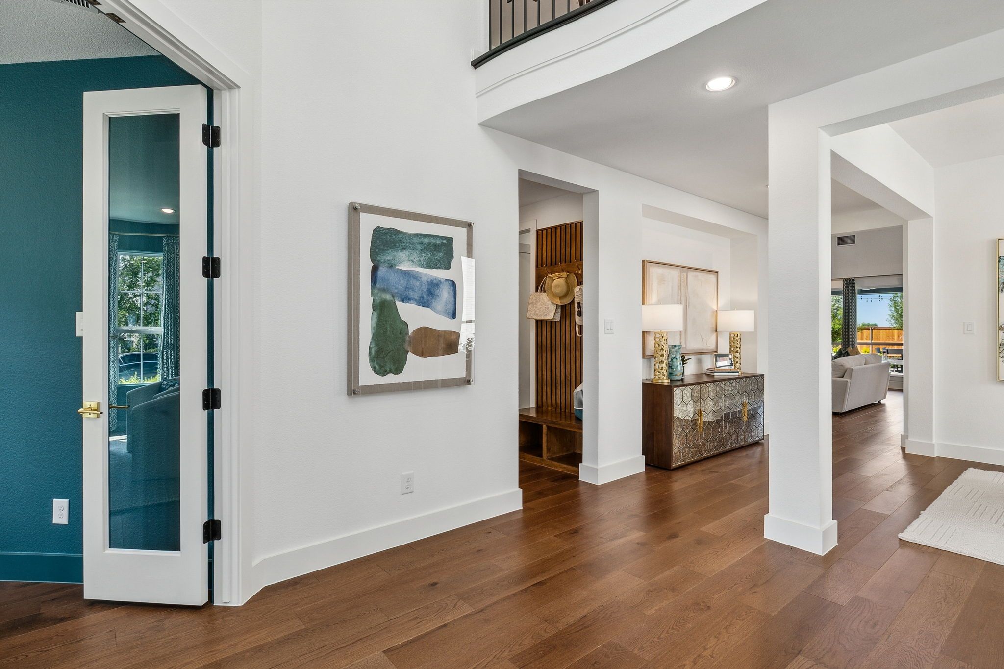 American Legend Homes' 60' model in Ten Mile Creek - Entry