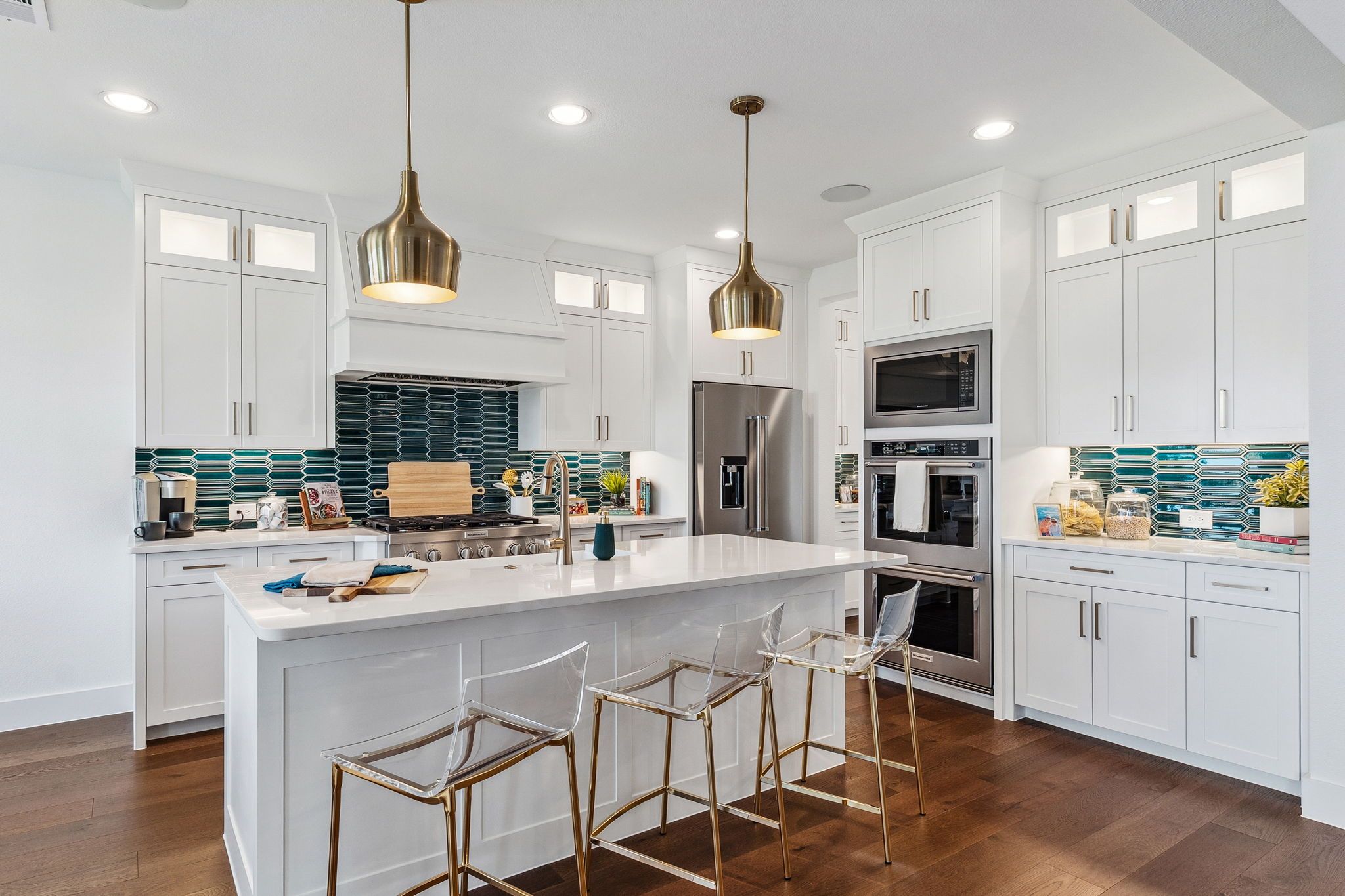 American Legend Homes' 60' model in Ten Mile Creek - Kitchen