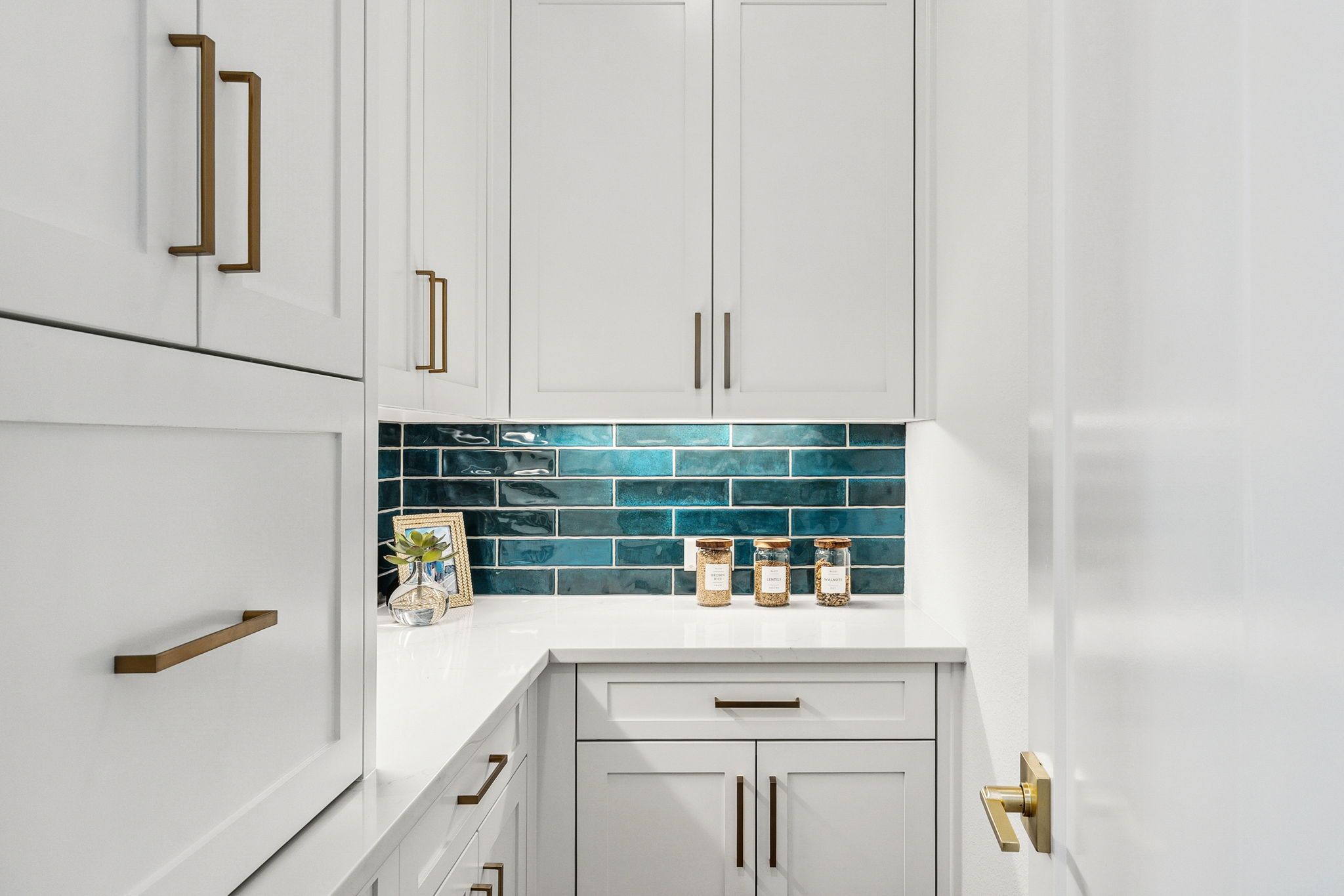 American Legend Homes' 60' model in Ten Mile Creek - Kitchen