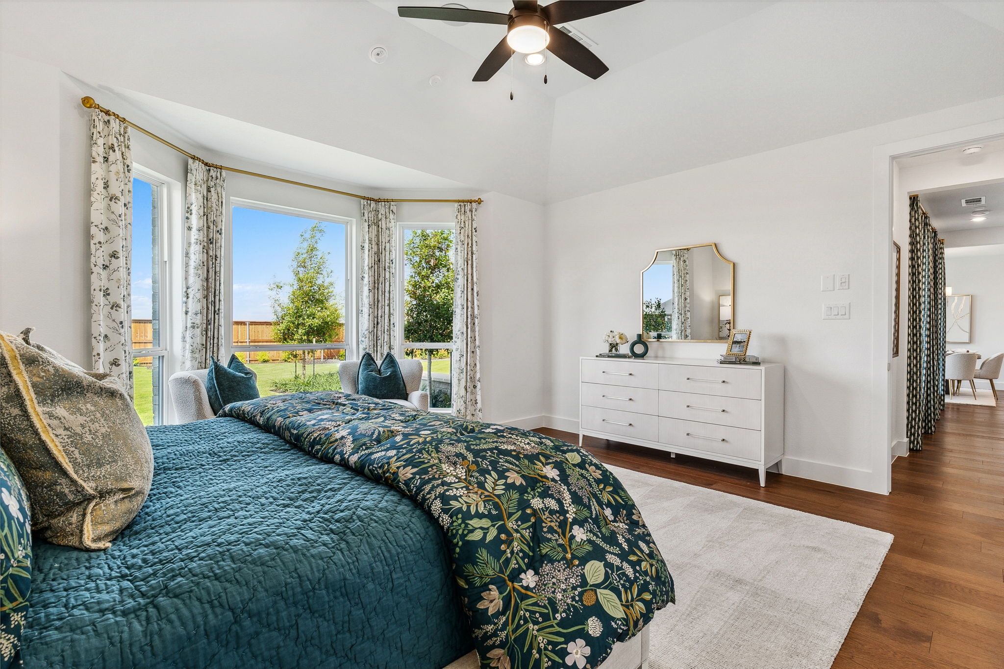 American Legend Homes' 60' model in Ten Mile Creek - Main Bedroom