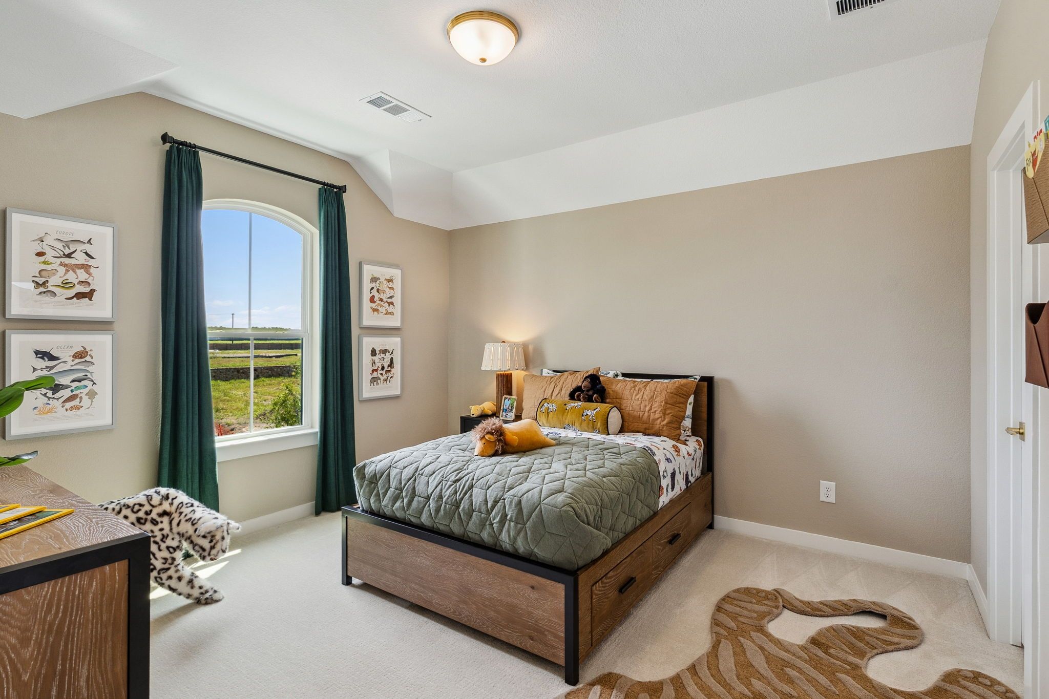 American Legend Homes' 60' model in Ten Mile Creek - Bathroom