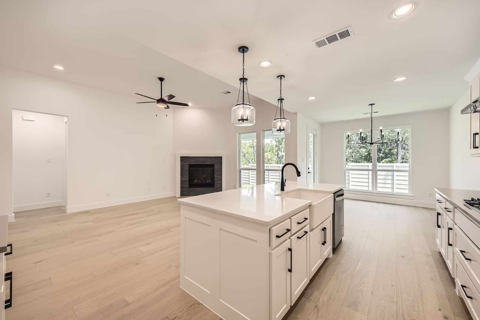 Plan 1561 Representative Photo - Living Room/Kitchen